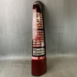 HONDA STEPWAGON RF RF3 RF4 RF5 RF6 RF7 RF8 Genuine Taillight / STANLEY P3494 R / Right Side x1