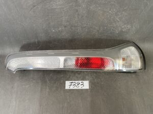 NISSAN SERENA C25 Genuine Taillight / ICHIKOH D008 / Right Side x1