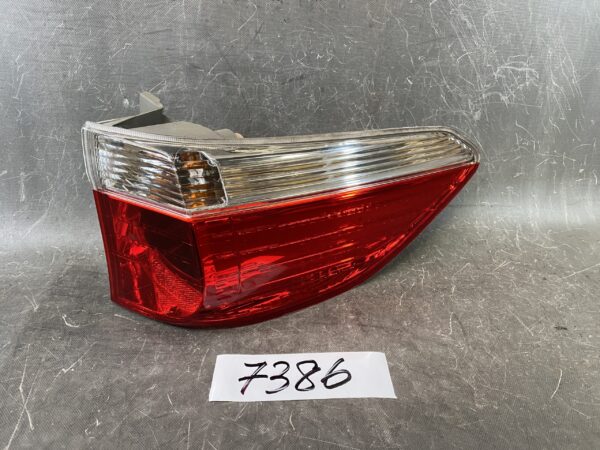 HONDA AIRWAVE / PARTNER GJ1 GJ2 GJ4 Genuine Taillight / KOITO 220-22591 / Right Side x1 » JDM-PARTS NZ