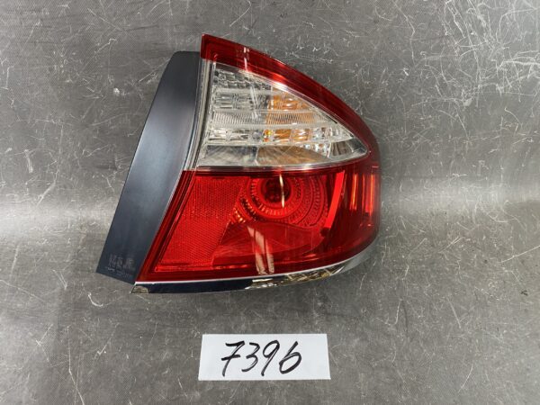 SUBARU LEGACY BL5 BL9 BLE Genuine Taillight / KOITO 220-20960 / Right Side x1 » JDM-PARTS NZ