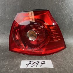VOLKSWAGEN VW GOLF GEN 5 MK5 1K1 1KBLP Genuine Taillight 1K6945096 / Right Side x1