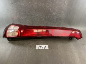 SUZUKI RANDY / NISSAN SERENA C25 Genuine Taillight / ICHIKOH D008 / Left Side x1