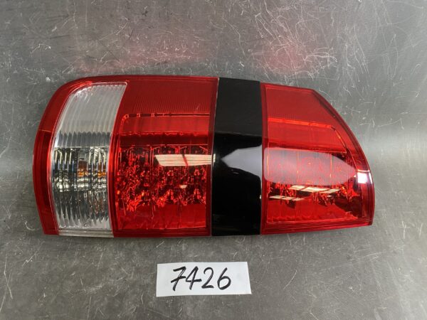 TOYOTA NOAH AZR60 Genuine Taillight / ICHIKOH 28-184 / Left Side x1 » JDM-PARTS NZ