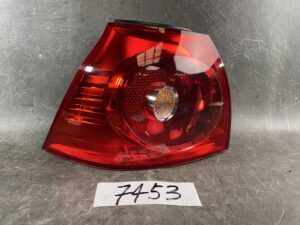 VOLKSWAGEN GOLF 5 1KAXX Genuine Taillight / Left Side x1