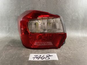 SUBARU IMPREZA GP2 Genuine Taillight / MOBIS FAM924-01 / Left Side x1