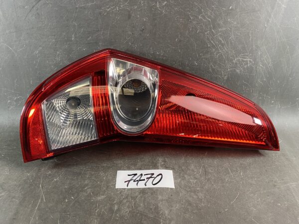 SUZUKI SPLASH XB32S Genuine Taillight / TA0528 / Left Side x1 » JDM-PARTS NZ