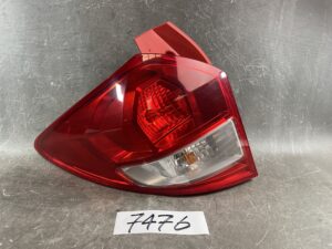 SUBARU TREZIA NSP120X Genuine Taillight / KOITO 52-214 / Left Side x1