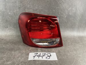 LEXUS GS GRS191 Genuine Taillight / KOITO 30-325 L / Left Side x1