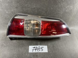 TOYOTA PASSO KGC10 Genuine Taillight / KOITO 220-51762 / Left Side x1