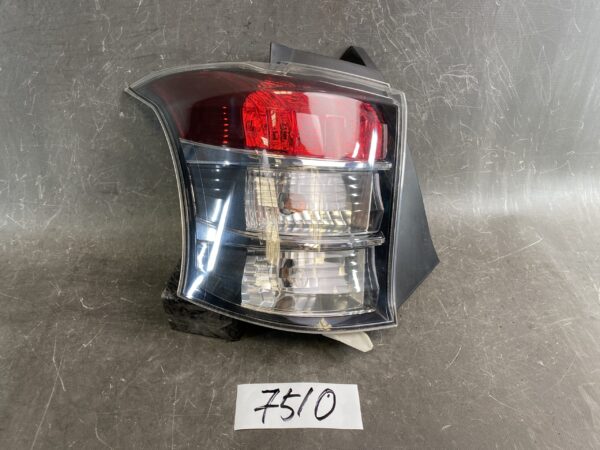 TOYOTA IQ KGJ10 NGJ10 Genuine Taillight / ICHIKOH 74-8 / Left Side x1 » JDM-PARTS NZ