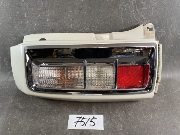 NISSAN ELGRAND E51 ME51 MNE51 NE51 Genuine Taillight / ICHIKOH 4956C / Left Side x1 » JDM-PARTS NZ