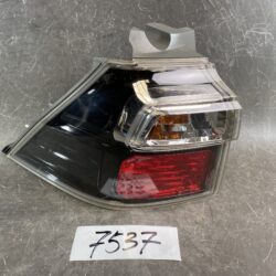 HONDA STEPWAGON RG RG1 RG2 RG3 RG4 Genuine Taillight / STANLEY P8027 L / Left Side x1
