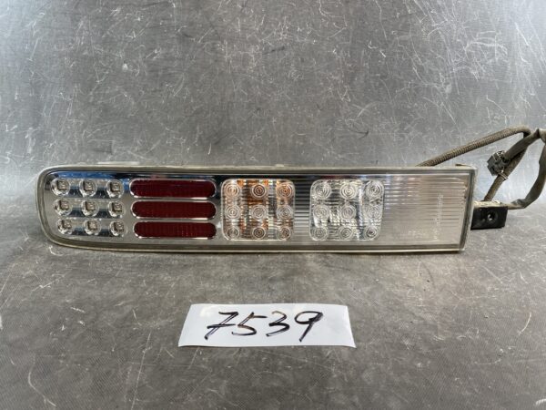 NISSAN CUBE Z11 BZ11 YZ11 BNZ11 Taillight ICHIKOH D052 Left Side x1 » JDM-PARTS NZ