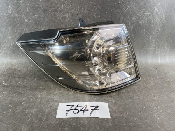 MAZDA MPV LY3P Genuine Taillight / STANLEY P5134 L / Left Side x1 » JDM-PARTS NZ