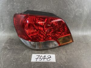 MITSUBISHI AIRTREK CU CU2W CU4W CU5W Genuine Taillight / KOITO 220-87546 / Left Side x1