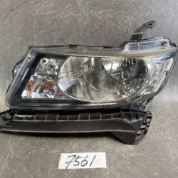 HONDA FREED SPIKE GB3 GB4 Genuine HID Headlight / KOITO 100-22068 L / Left Side x1