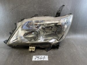NISSAN SERENA C26 SUZUKI LANDY Genuine HID Headlight / KOITO 100-23097 / Left Side x1