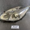 TOYOTA PRIUS ZVW30 PRIUS PHV ZVW35 Genuine Headlight / KOITO 47-29 / Left Side x1