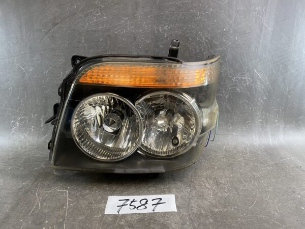 DAIHATSU HIJET S320G ATRAI S321G S331G Genuine HID Headlight / KOITO 100-51787 / Left Side x1 » JDM-PARTS NZ