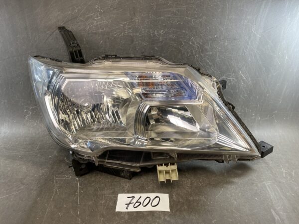 NISSAN SERENA C26 HC26 NC26 HFC26 NC26 FNC26 Genuine Headlight / KOITO 100-23096 / Right Side x1 » JDM-PARTS NZ