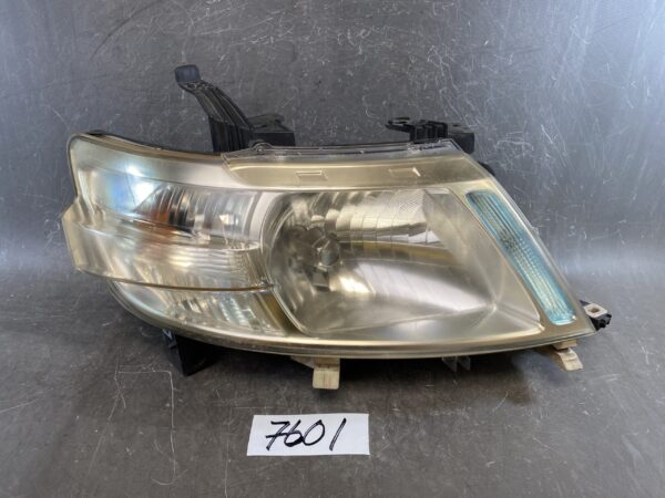NISSAN SERENA C25 NC25 CC25 Genuine Headlight / KOITO 100-24858 / Right Side x1 » JDM-PARTS NZ