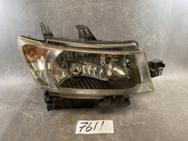 TOYOTA BB QNC21 Genuine HID Headlight / KOITO B1-2 / Right Side x1 » JDM-PARTS NZ