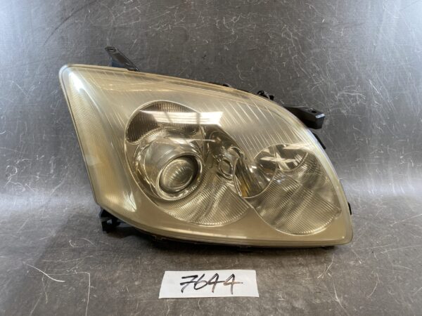 TOYOTA AVENSIS AZT250 AZT251 AZT255 Genuine Headlight / KOITO 05-41 / Right Side x1 » JDM-PARTS NZ