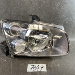 NISSAN STAGEA M35 NM35 HM35 Genuine Headlight / KOITO 100-63635 / Right Side x1