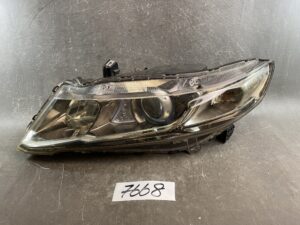 HONDA ODYSSEY RB3 RB4 Genuine HID Headlight / STANLEY P7692 / Left Side x1