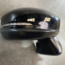 HONDA FIT / HYBRID GP5 GP6 GK3 GK4 GK5 GK6 Genuine Door Mirror / 037576 / Right Side x1