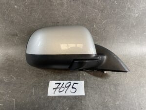 NISSAN LEAF ZE0 AZE0 Genuine Door Mirror / 10098 / Right Side x1