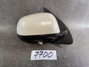 NISSAN MARCH K13 Genuine Door Mirror 09239 / Right Side x1
