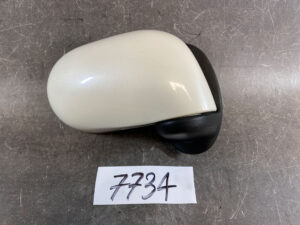 NISSAN CUBE Z12 NZ12 Genuine Door Mirror / ICHIKOH 8289 / Right Side x1