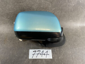 TOYOTA SIENTA NCP81 NCP85 Door Mirror 012228 MURAKAMI 7830 Right Side x1