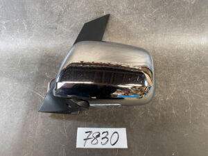 TOYOTA NOAH VOXY AZR60 AZR65 Door Mirror 012142 6880 Left Side x1