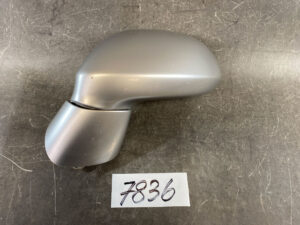 HONDA STREAM RN6 RN7 RN8 RN9 Door Mirror 012128 64602 Left Side x1
