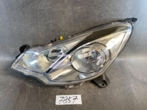 CITROEN DS3 Mk1 Genuine Headlight 9677038380 / Left Side x1