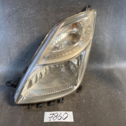 TOYOTA Prius NHW20 Genuine HID Headlight / KOITO 47-24 / Left Side x1