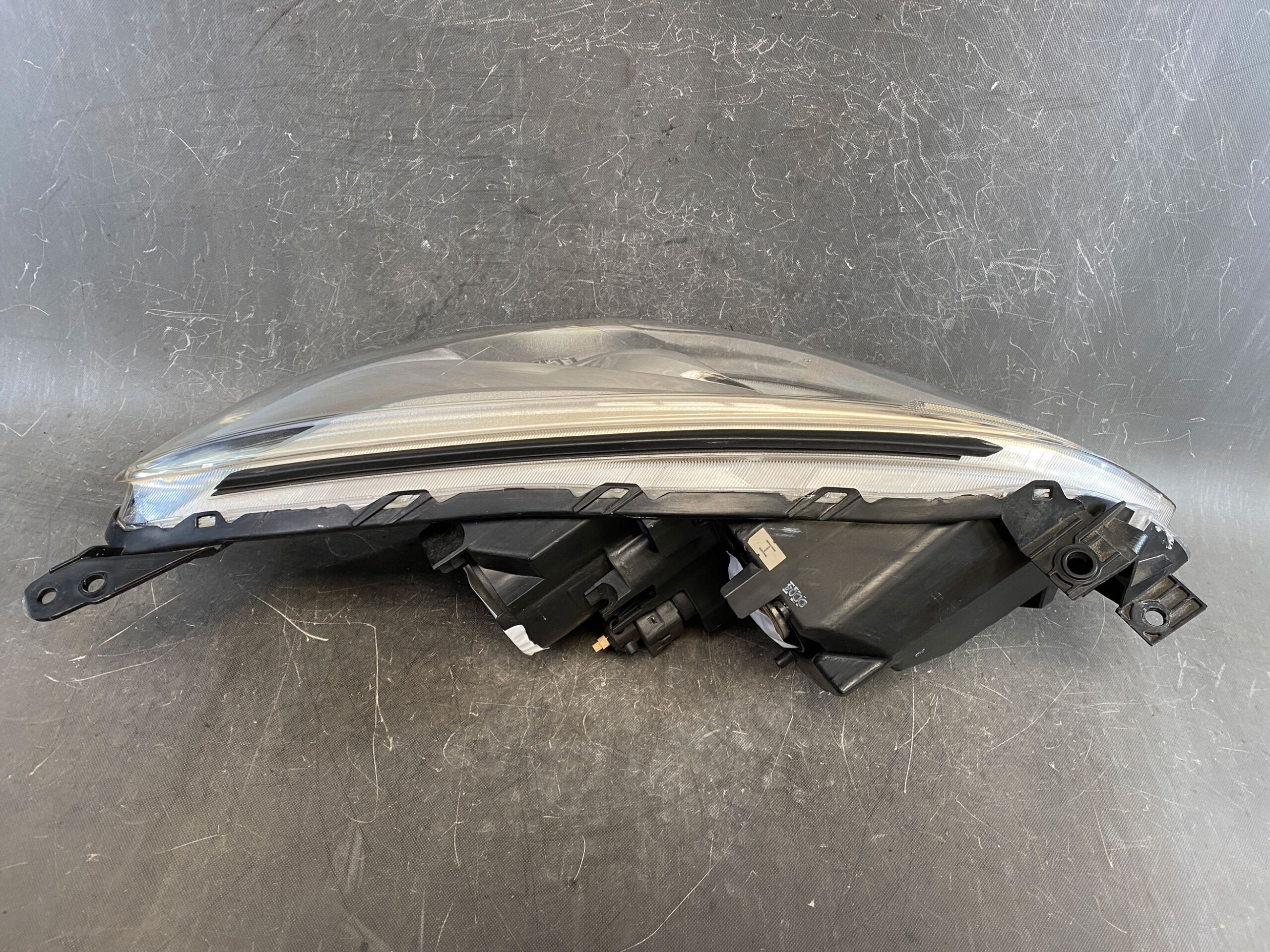 MAZDA PREMACY CW NISSAN LAFESTA Genuine HID Headlight STANLEY P9566 Left Side x1 - Image 7