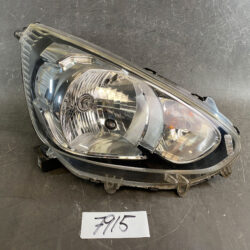 MITSUBISHI MIRAGE A05A A03A Genuine Headlight / STANLEY W0504 / Right Side x1