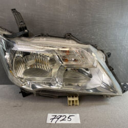 NISSAN SERENA C26 SUZUKI LANDY Genuine HID Headlight / KOITO 100-23097 / Right Side x1