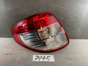 SUZUKI SX4 SX-4 YA11S YB11S YA41S Taillight KOITO 220-59135 Left Side x1