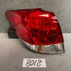 SUBARU LEGACY BR BRM BR9 Genuine Taillight / KOITO 220-20067 / Left Side x1