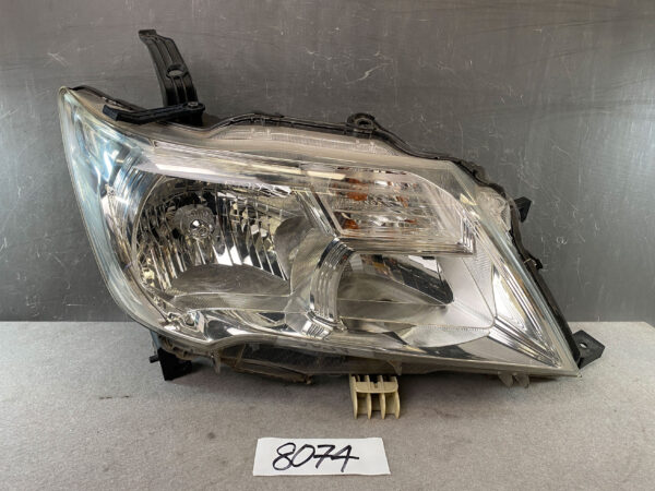 NISSAN SERENA C26 SUZUKI LANDY Genuine Headlight / KOITO 100-23096 / Right Side x1 » JDM-PARTS NZ
