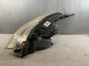 PEUGEOT 208 A9CHMO1 Genuine Headlight 9802221780, 89905958 / Right Side x1