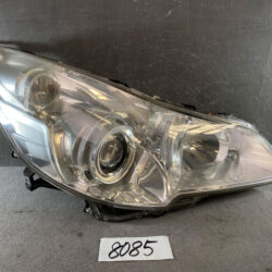 SUBARU LEGACY BR BM BRM BR9 BM9 Genuine Headlight / KOITO 100-20062 / Right Side x1
