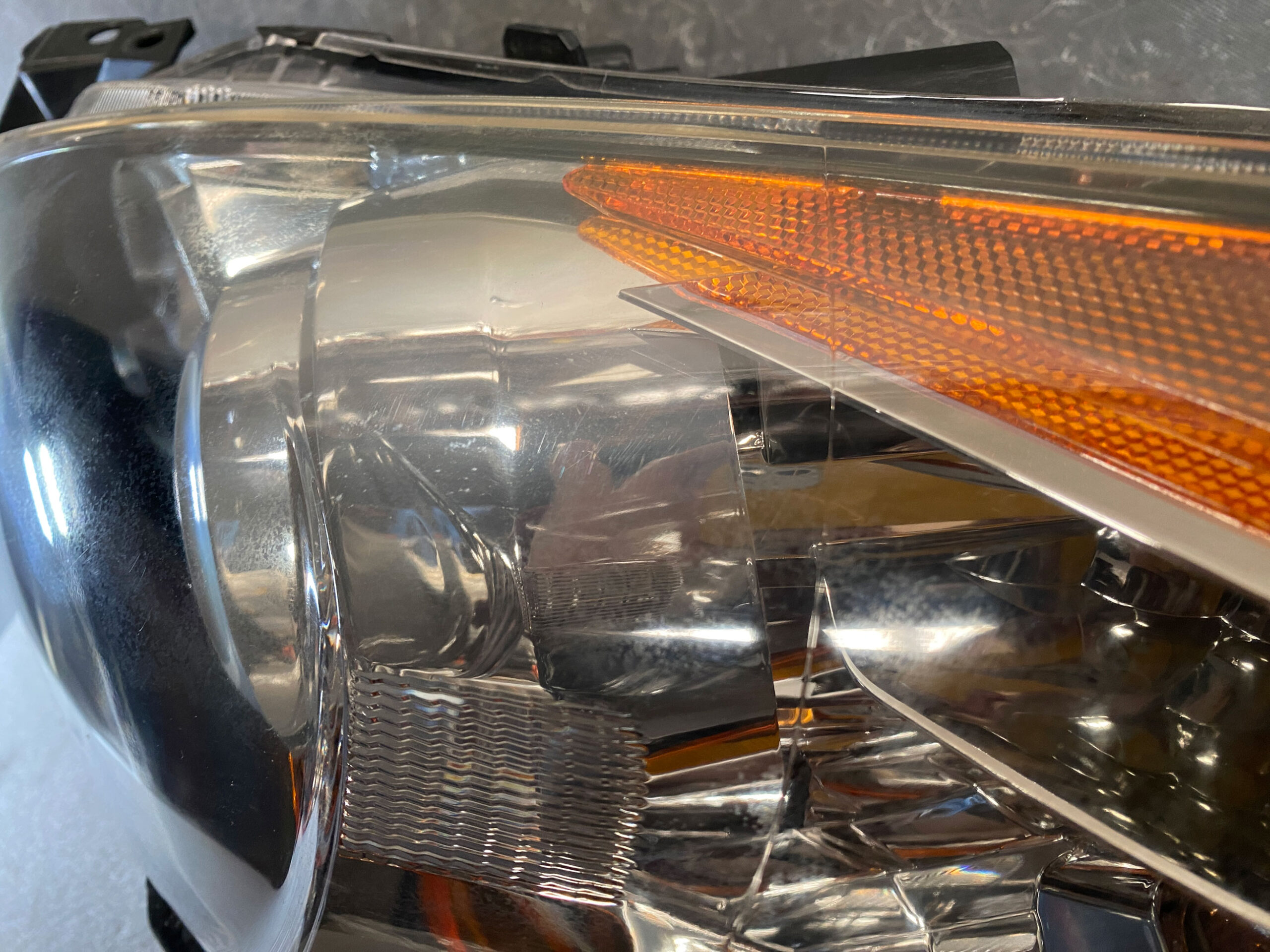 MAZDA AXELA BL BLEFW BL5FW HEADLIGHT 100-41343 LEFT Side x1 - Image 5