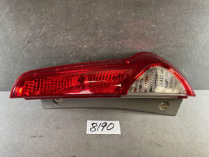 TOYOTA PASSO SETTE BOON LUMINAS M502E Taillight 220-51958 Right Side x1
