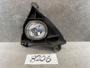 MAZDA Genuine Foglight / KOITO 114-61009 / C515-51680 / Right Side x1