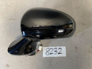 TOYOTA WISH Genuine Door Mirror / 9441 / Left Side x1